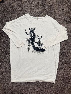 White Rhinestone High Heel Graphic Top Long Sleeve Women's XL Boutique